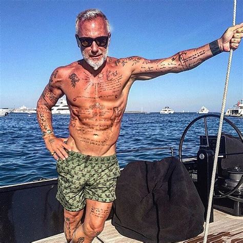 gianluca vacchi foto nudo|Bulto Gianluca Vacchi: Gay DILF Man Porn